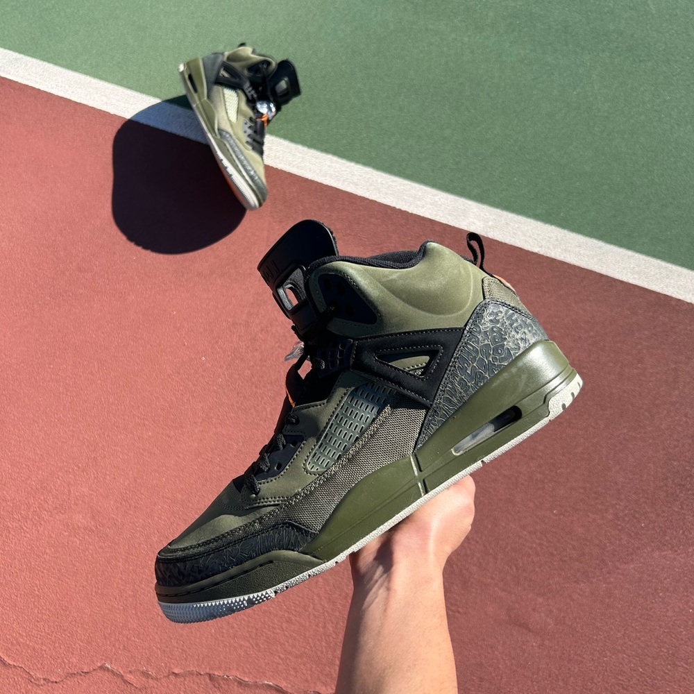 ❌SOLD❌Jordan Spizike ‘Olive Green’